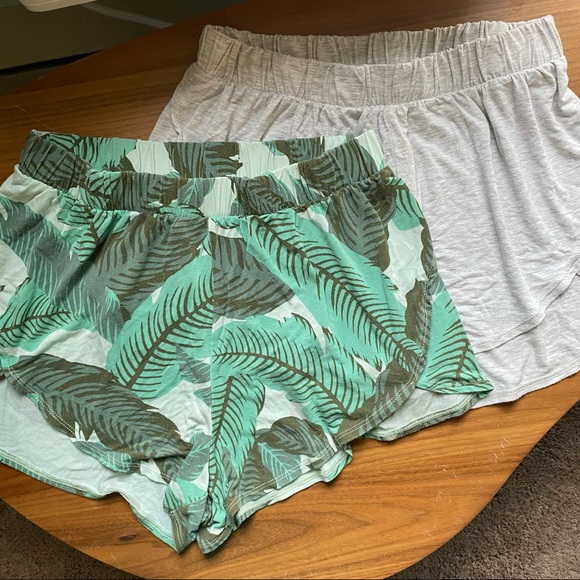 Old Navy Pants - Old Navy SET of 100% Cotton Shorts